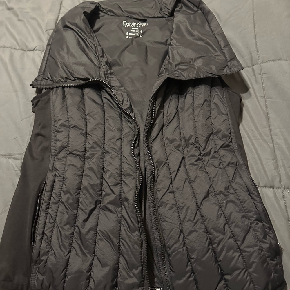 Calvin Klein Women's Black Quilted Vest